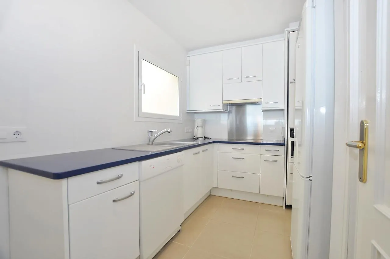 Apartment 1085 Dallas 2 - Apivend Immo Roses